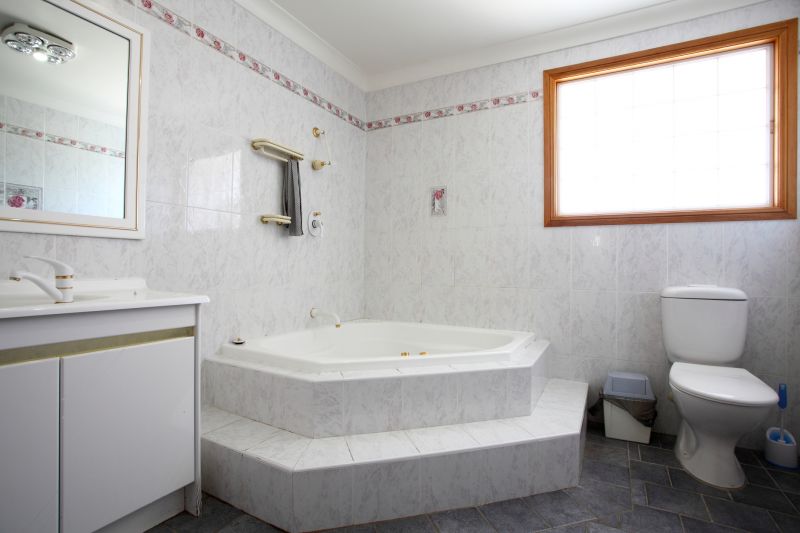 Top Bathtub Installation Companies in Bentonville, AR